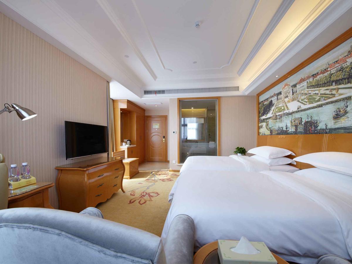 Vienna International Hotel Shanghai Baoshan Pangu Road Dış mekan fotoğraf